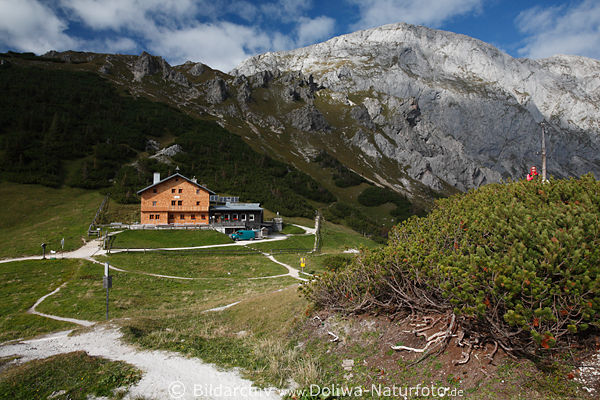 Torrener Joch Alpen Wandergebiet Berglandschaft Naturbild mit Karl von Stahlhaus Berghütte