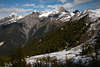 005148_Gipfeltrio Panorama Bild Berghänge über Hütte an Skipiste in Alpenlandschaft Naturfoto
