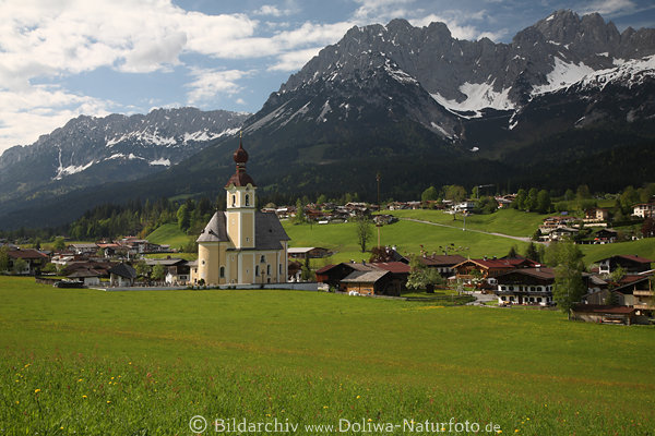Going am Wilder Kaiser Tirol Urlaubsdorf in Alpen Bergpanorama Kaisergebirge