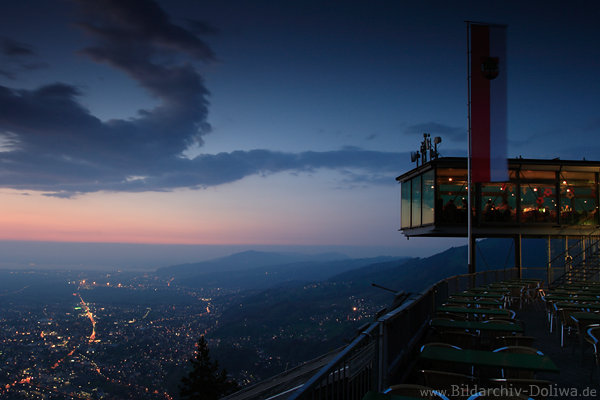 Karren Bergstation über Dornbirn Nachtfoto Panoramarestaurant