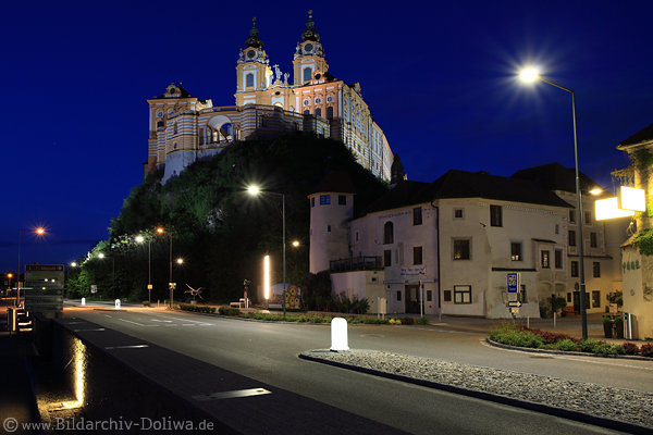 Donaustrasse Burg Melk Nachtfoto Wachau-Klosterfestung Romantik Nachtlichter