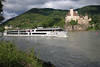 Schoenbühel historische Burg über Donauwasser Fluss-Kreuzfahrtschiff