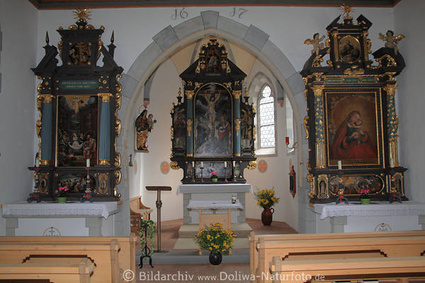 Nikolauskapelle zu Oberkirch historische Altare in Bild
