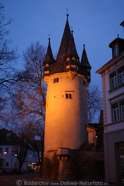 Diebsturm Malefizturm Nachtbild Stadtknechtsturm in Lindau auch Krbler bereits im Jahr 1400 bekannt