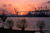 2882_ Sonnenaufgang-Foto Elbe Containerhafen Hamburg Krne Kamine-Rauch bei velgnne Lichtstimmung