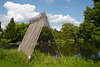 Bambuszelt am Teich Wasser Bambusbau grne Naturidylle in Hamburg Botanischer Garten