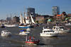 Elbe Schiffsparade Boote Foto in Hamburg Landungsbrcken Hafengeburtstag