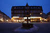 Wernigerode Marktplatz-Brunnen Foto vor Konditorei Caf am Markt Restaurant fr Besucher