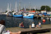 Burgstaaken Fotos: Fehmarn Hafen Schiffe Touristen am Burger Binnensee WasserSteg Ferienidylle Bilder
