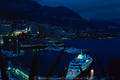 Monaco Monte Carlo Hafenbucht Nachtlichter Schiffe Bild an Mittelmeer Cote d'Azur Blaustunde