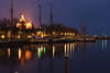 Enkhuizen Hafen Nachtfoto romantische Lichter Wasser Boote