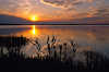 Masuren See-Landschaft Sonnenuntergang Panorama ber stilles Wasser Schilf Ufer Vgel Weitblick bei Eisenwerk Kolonie Ruda Mazury wodny krajobraz 
