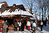 Gubalwka Touristen an Grillhtten & Kneipen im Winterfoto, Winterurlaub im Schnee & Sonnenschein