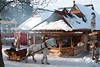 Gorale Pferdeschlitten im Winter vor Grill-Htte in Zakopane