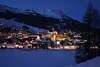901507_Sankt Moritz Romantik Nachtlichter Fotos Winterlandschaft ber St. Moritzersee in Schnee Schweizer Alpen