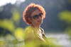 Girl rothaariges Mdchen Fotoportrait inmitten Natur weich Vordergrund