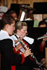 1102572_ Frauen der Musikkapelle Kastelruth Foto Instrumente spielen auf Konzertbhne in Regionaltracht