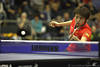 Guo Yue China Tischtennis Pingpongstar Sportaktion Portrait am Ball bers Netz