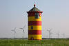 Pilsumer Leuchtturm Windradmaste Nordsee Deich, Meerkste Binnenland Panorama Foto