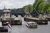 Amsterdam Binnenwaterbeheer Brcken Amstel Gracht Boot Simon Carmiggelt