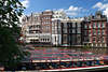 Amsterdam City Skyline ber Wasser Boote Amstelgracht bunte Huser Panorama Foto