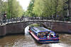 Amsterdam Landschaft Gracht Brcke Schiff Frhling Foto Wasserboot Touristen Paar
