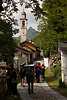 Viggiona Dorfpfad Wanderer Fussweg Kirchturm Bergblick Marsch von Cannobio