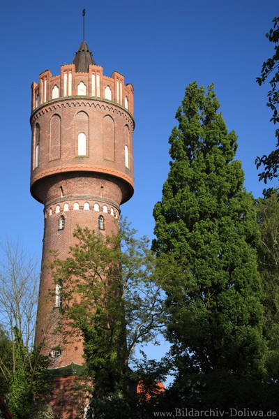 Wasserturm Eutin Backsteinbau Rundturm Altstadt Hochbau
