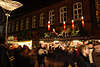 610520_Lbecker Weihnachtsmarkt Fotos Adventzeit in Altstadt am Rathausplatz Nikolaus auf Schlitten